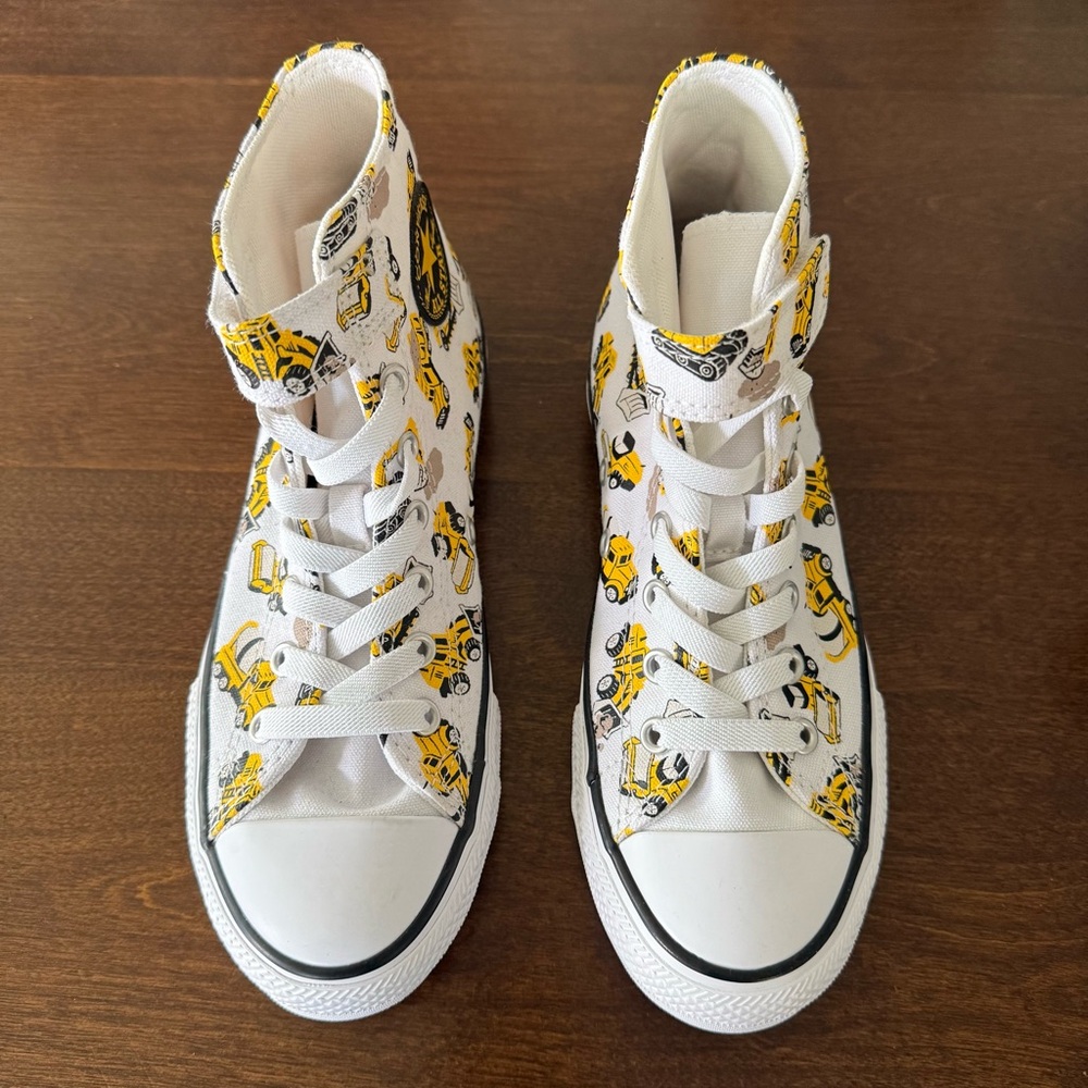 Converse Little Kids high top shoes - multiple sizes